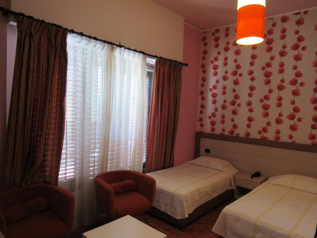 Hotel Serenity 티라나 외부 사진